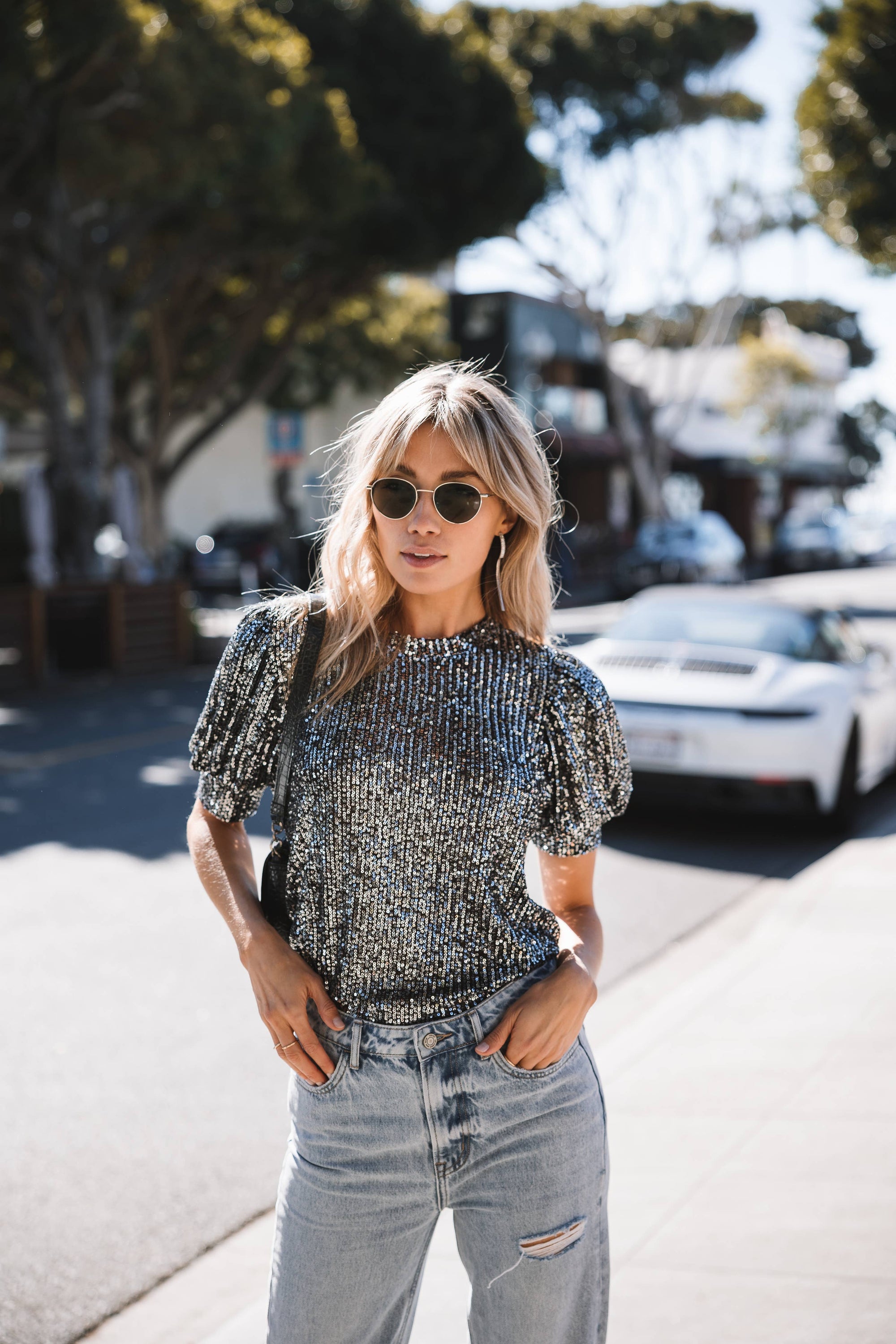 Sequin Short Sleeve Puff Top: BLACK