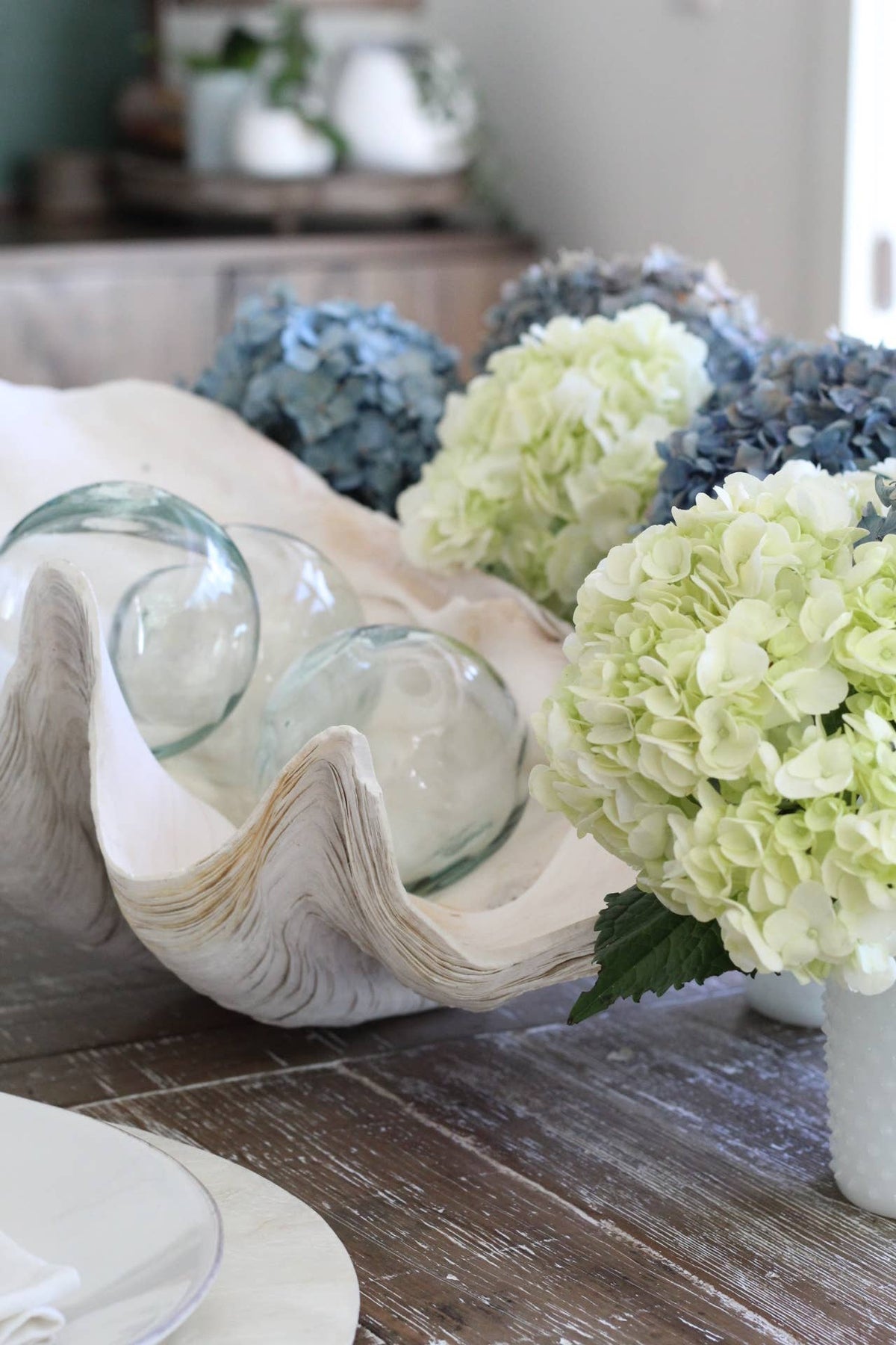 4" Glass Ball Décor (Clear)