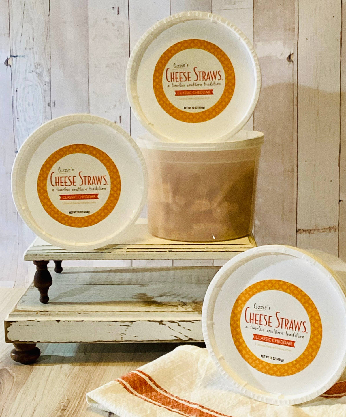 16 oz Classic Cheddar Cheese Straws Tub