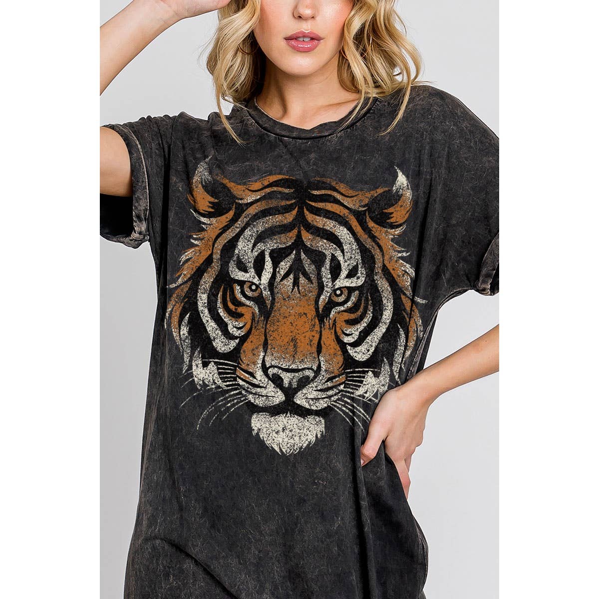 TIGER BIG FACE MINERAL GRAPHIC DRESS TIGER BIG FACE MINERAL GRAPHIC DRESS