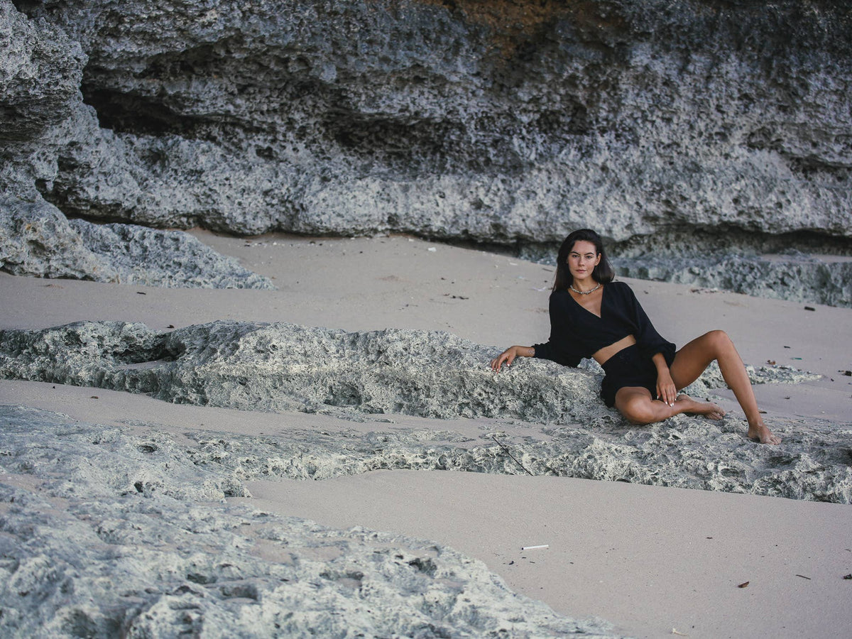 Echo Boy Short - Black | 100% Turkish Cotton: Choose Black or White