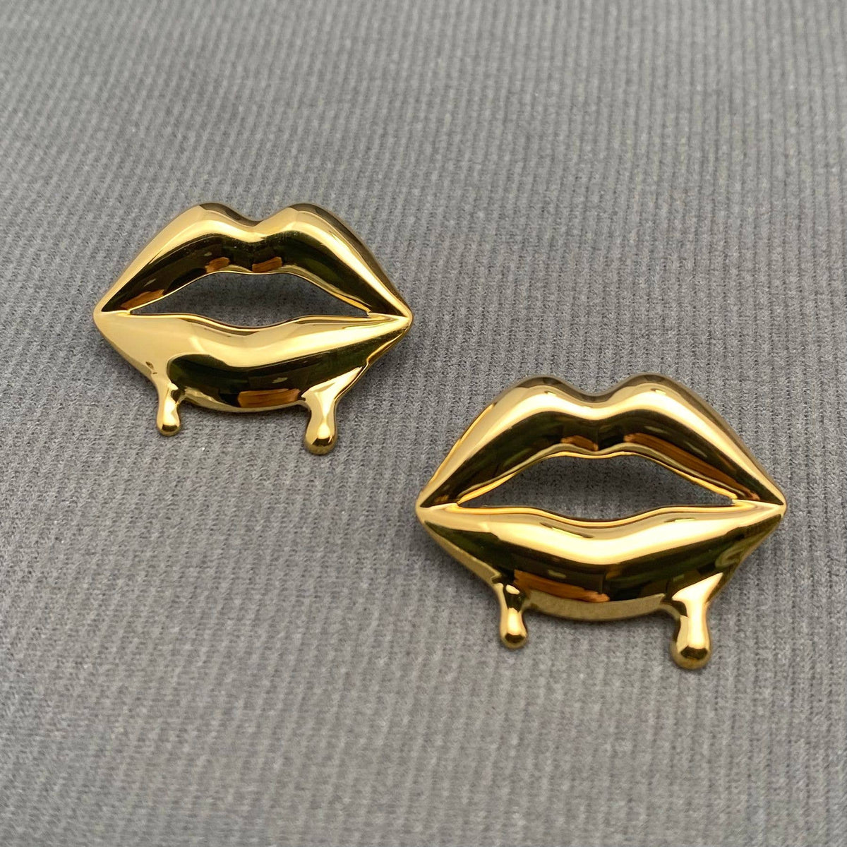 Glossy Lips Design 18K Gold Plated S.Steel Earrings - FGS