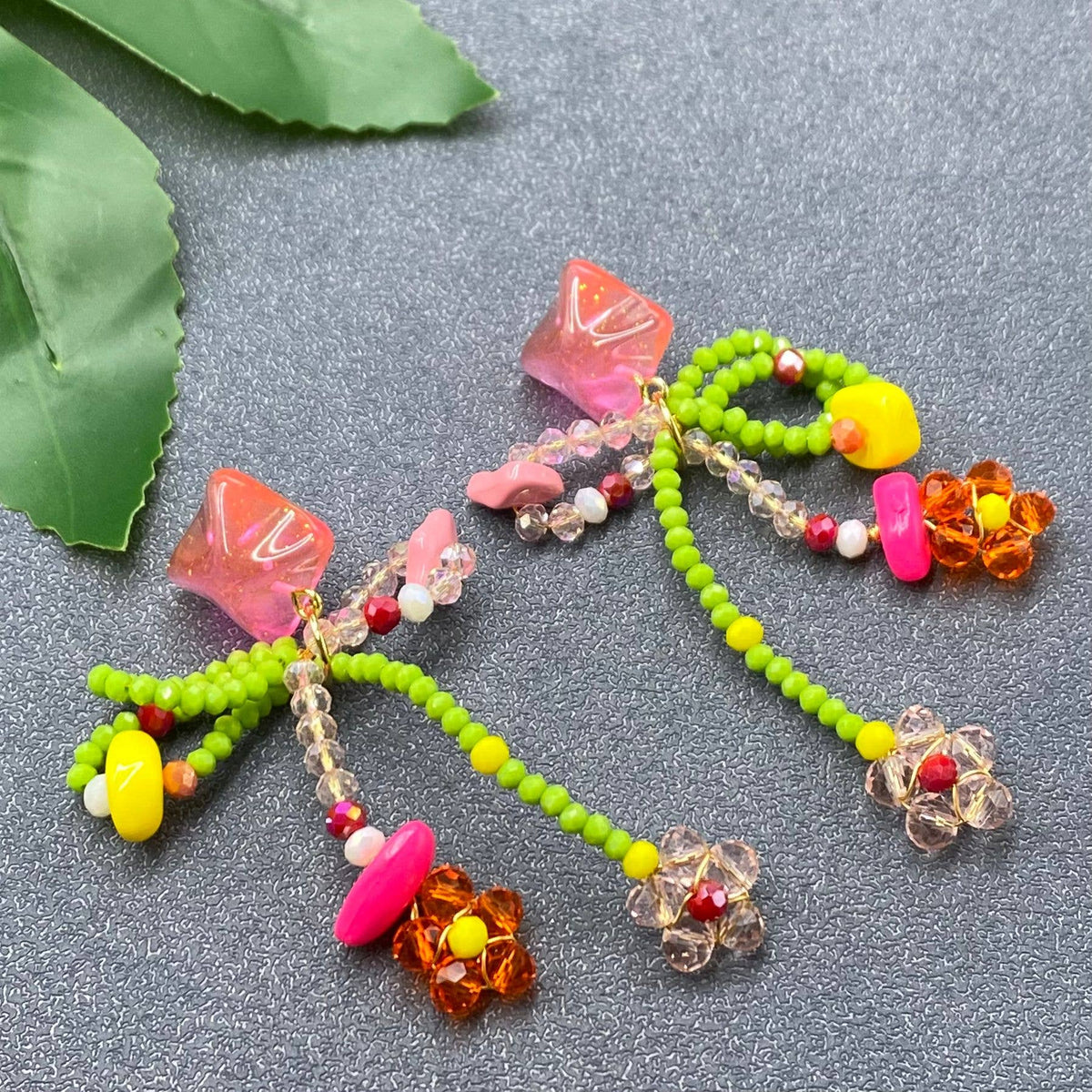 Seed Beads Resin Flower Dangle Earrings - YK