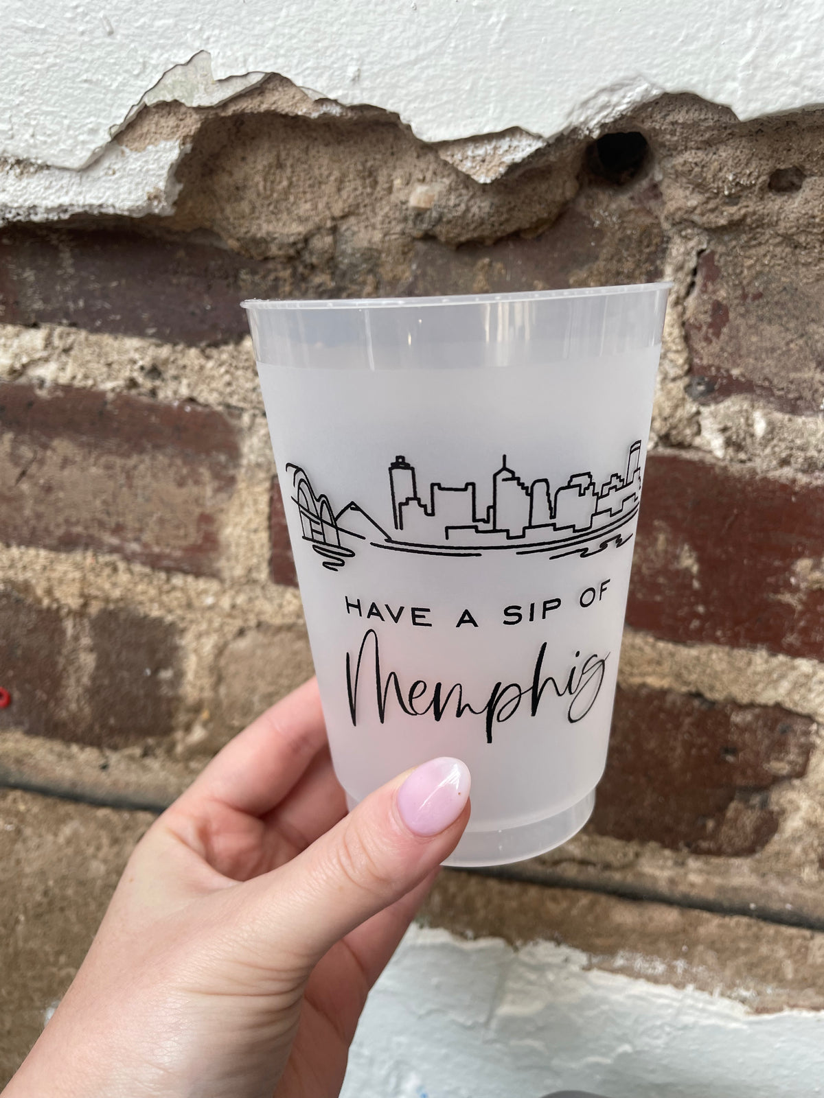 Have a Sip of Memphis Frosted Cups