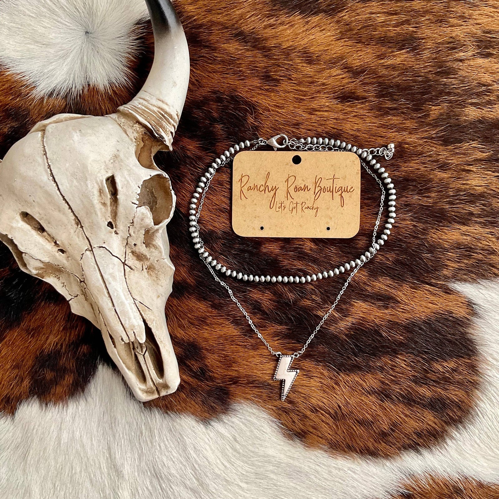 Necklace 4MM Navajo Style Bead Choker & White Thunder Stone
