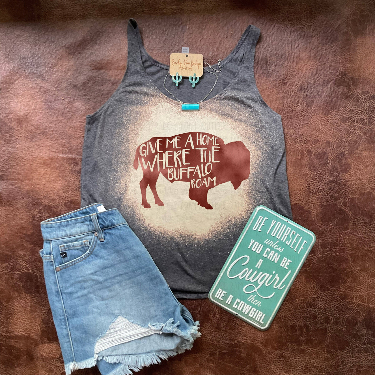 T SHIRT Buffalo Roam Festival Tank