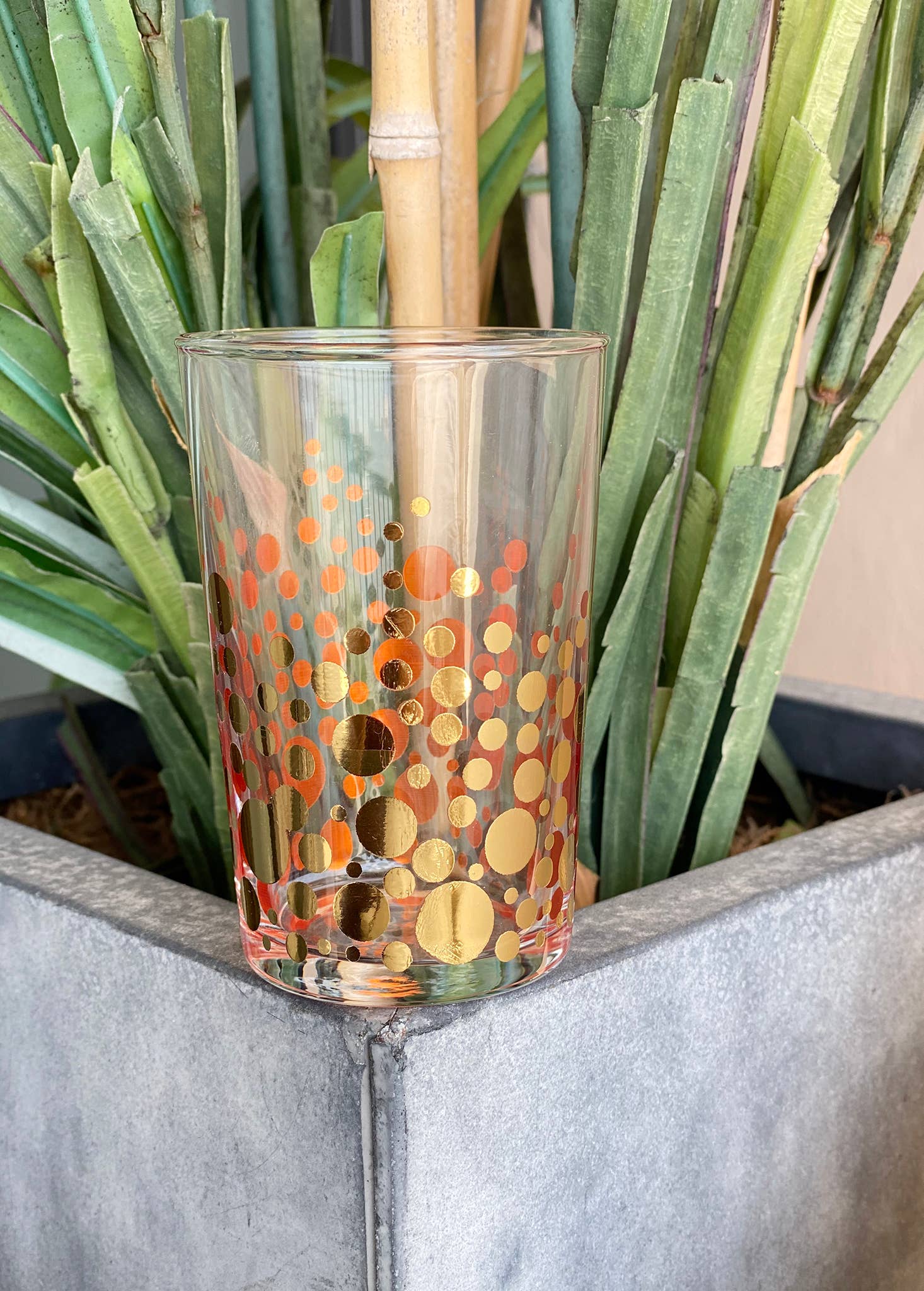 Tea Glasses Bubbles