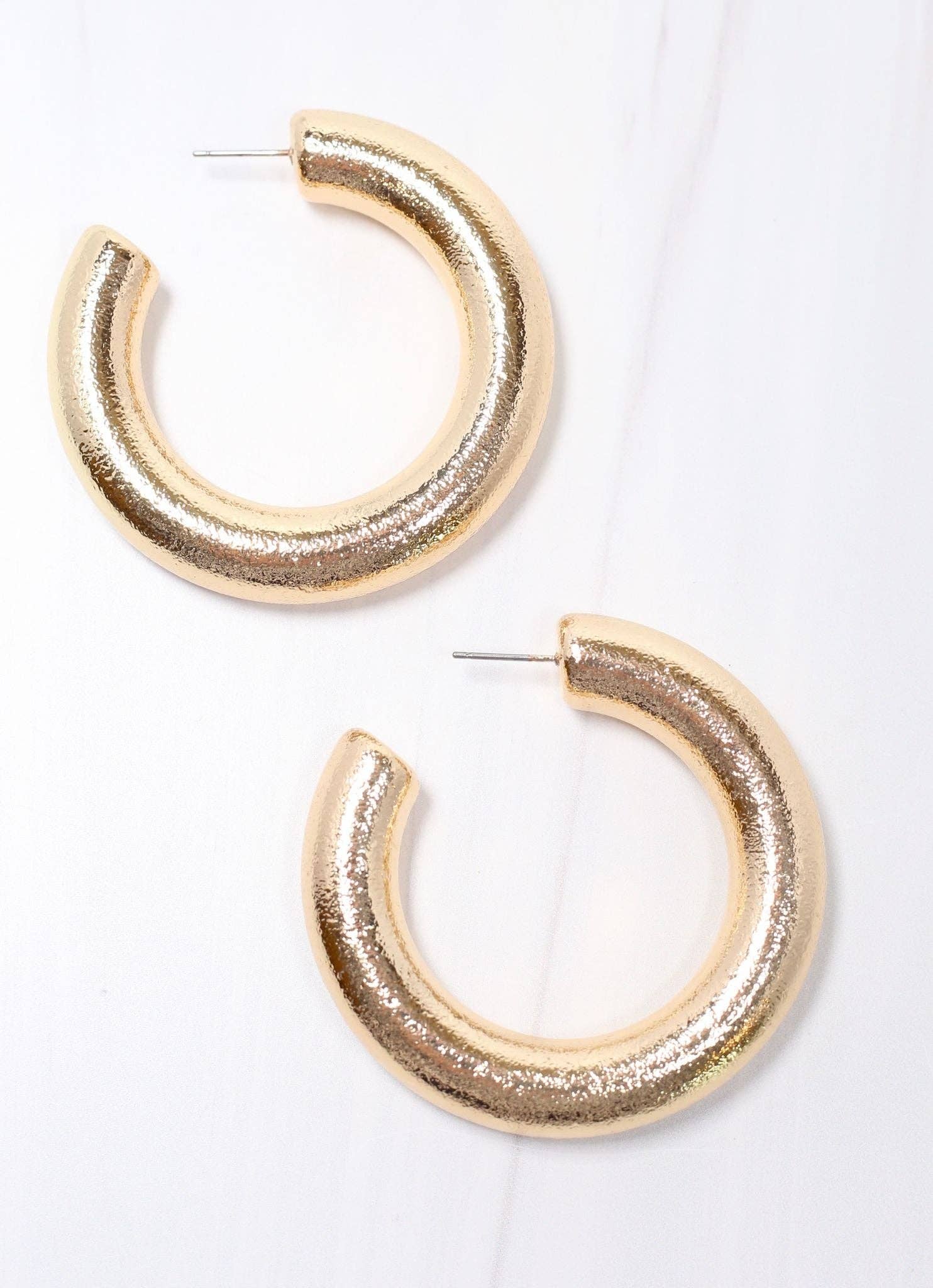 Lowry Textured Hoop Earring SHINY GOLD