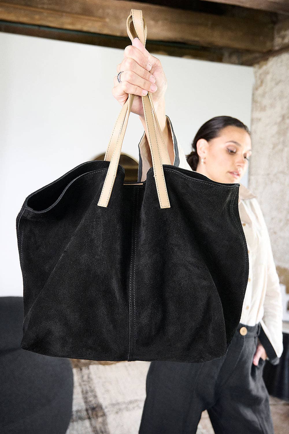 Andie Suede Tote Bag - Black: Black / OSFA