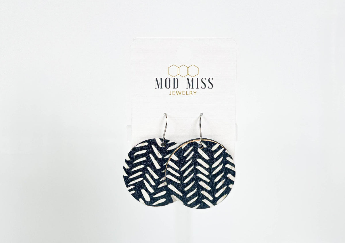 Cork+Leather Round Earring "Black&amp;White Tribal''