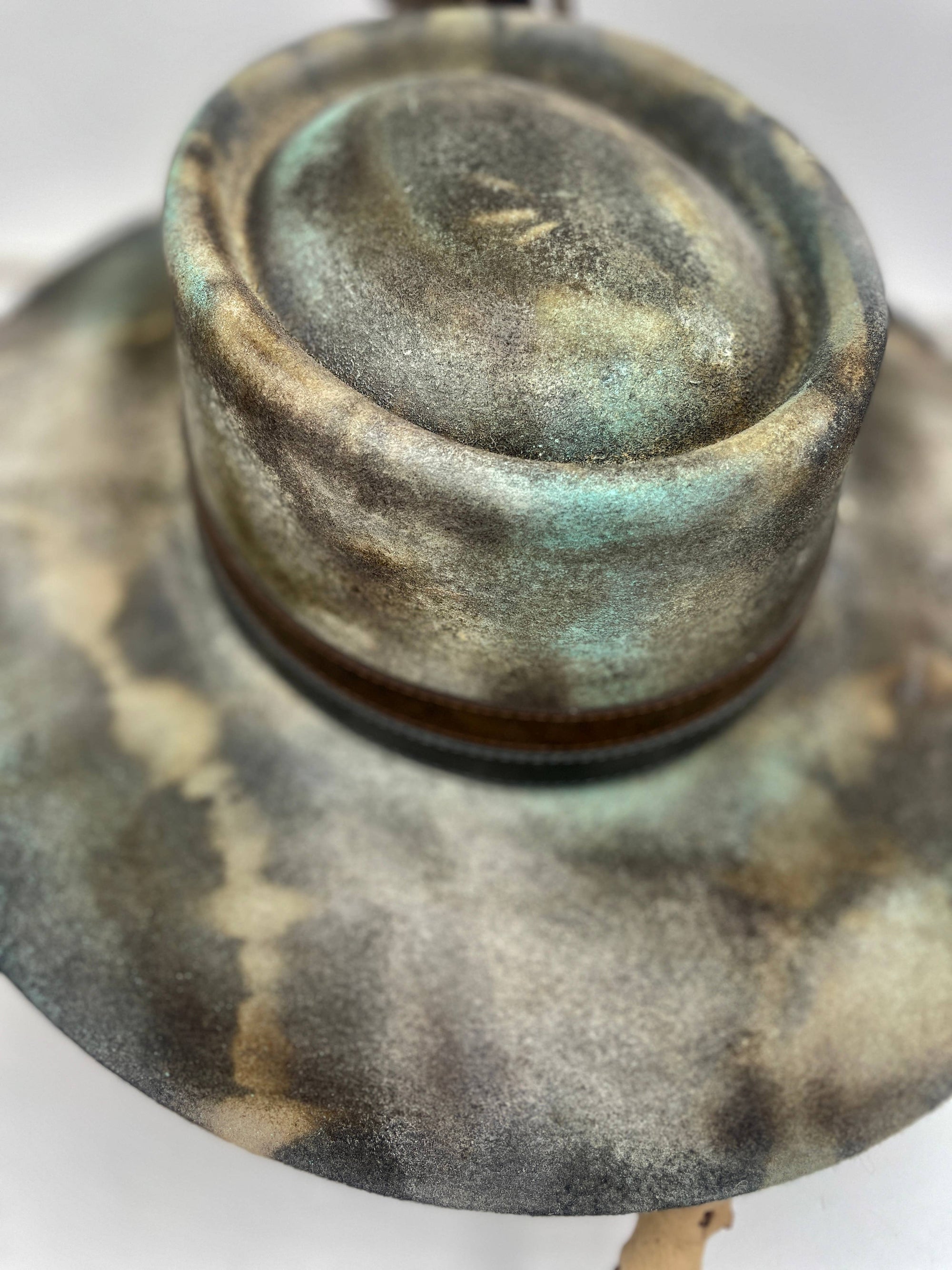 "Sky's The Limit" Distressed Hat